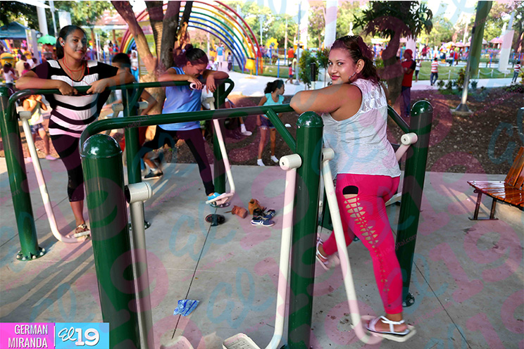 Visitantes del Parque Luis Alfonso ya cuentan con un instructor de rutinas físicas