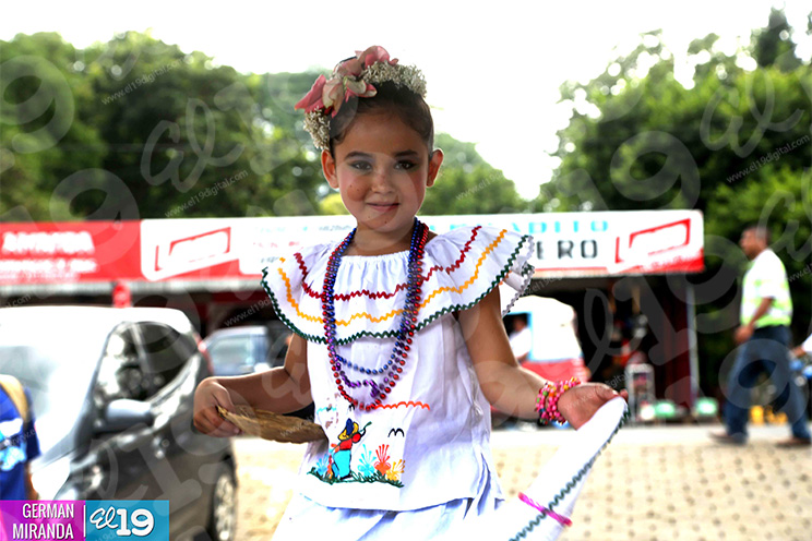 Ferias familiares llevan recreación, salud y economía a familias capitalinas