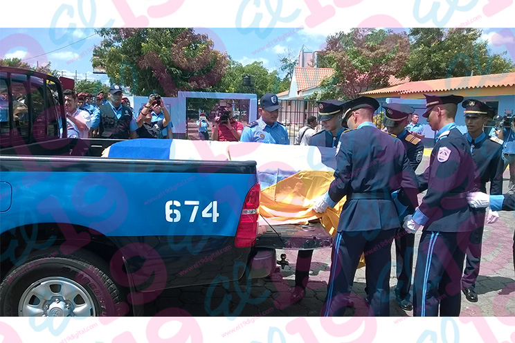 Policía Nacional rinde homenaje póstumo al Sub Oficial Carlos Josué Acosta