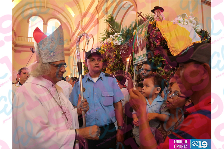 San Jerónimo recorre calles de Masaya para llevar la palabra de Dios