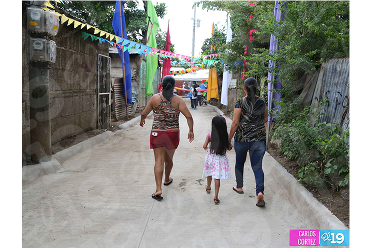 Familias del Anexo Concepción de María y Jorge Salazar inauguran el mejoramiento integral de sus barrios