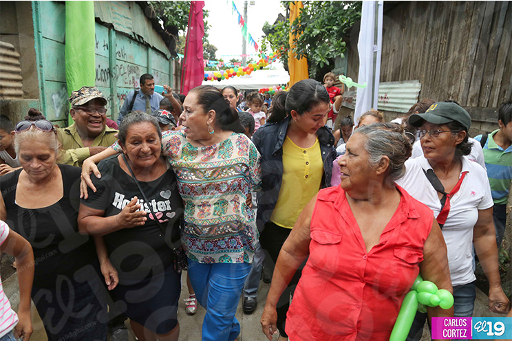 Familias del Anexo Concepción de María y Jorge Salazar inauguran el mejoramiento integral de sus barrios