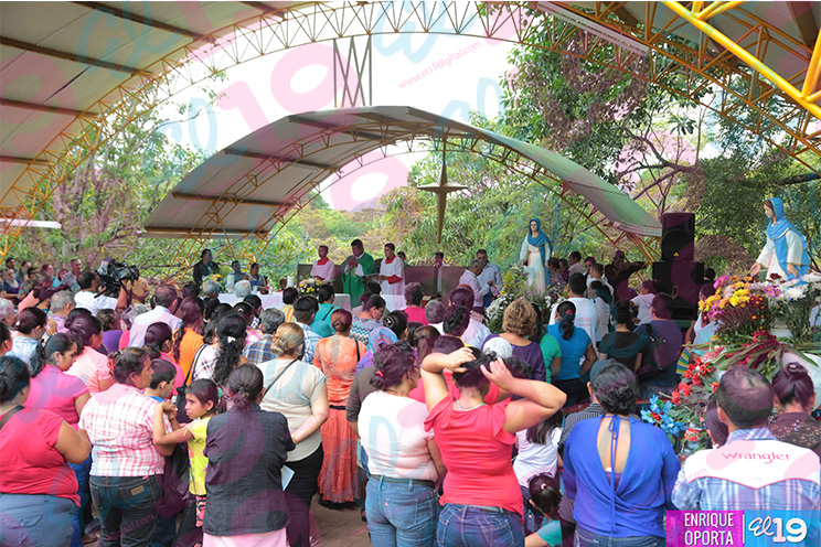 Fieles católicos celebran 35 años de la Quinta Aparición de la Virgen de Cuapa