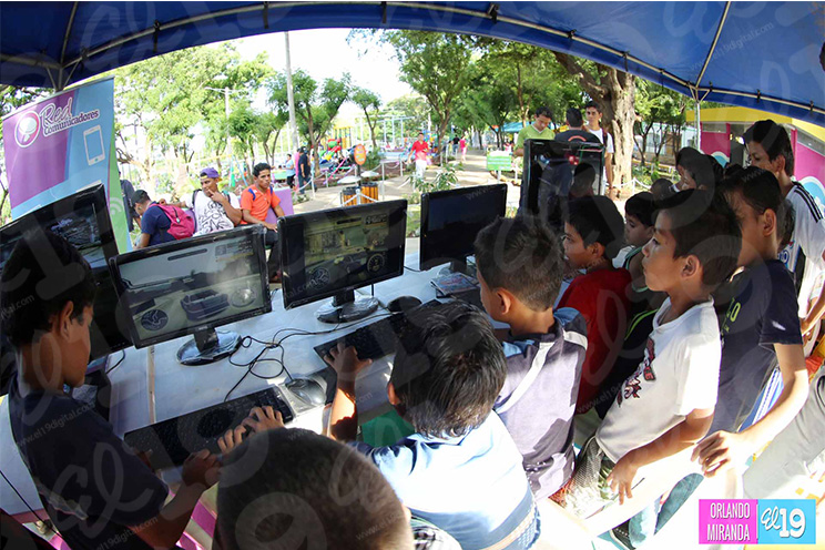 Magia, innovación y adrenalina en el GamerFest-Managua 2015  
