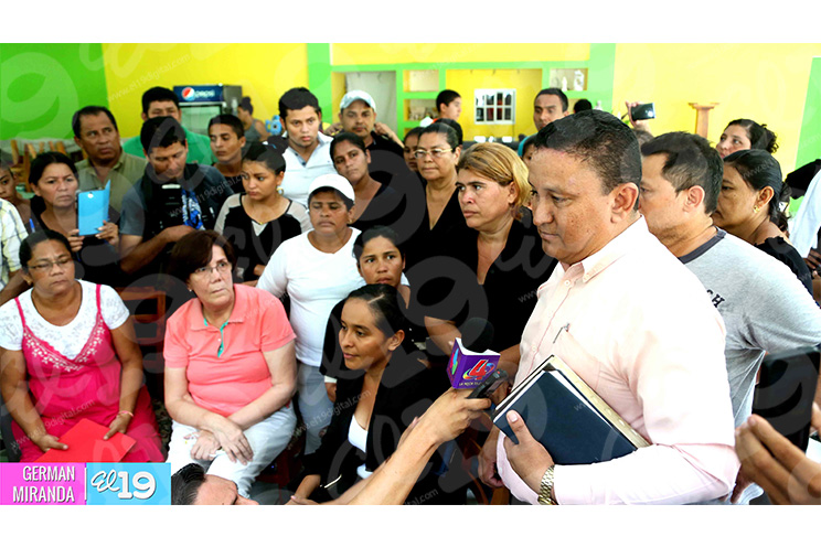 Comunidad de Mina El Limón sostiene intercambio con representantes del Gobierno