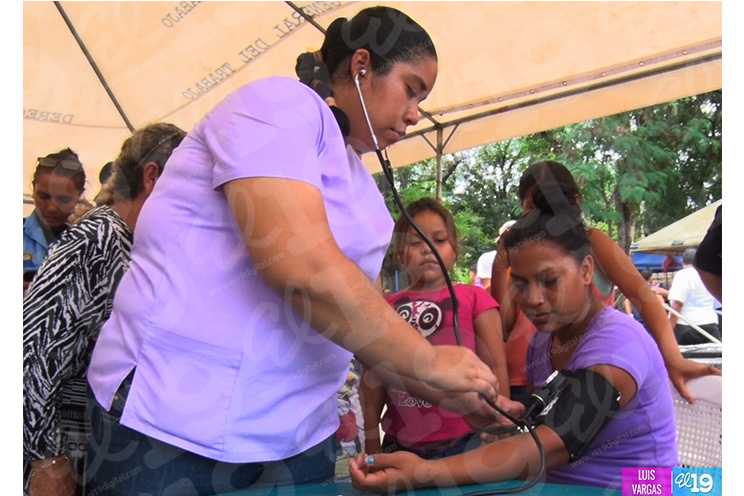 Pobladores de el 19 de Julio y Monseñor Lezcano celebran Feria Solidaria