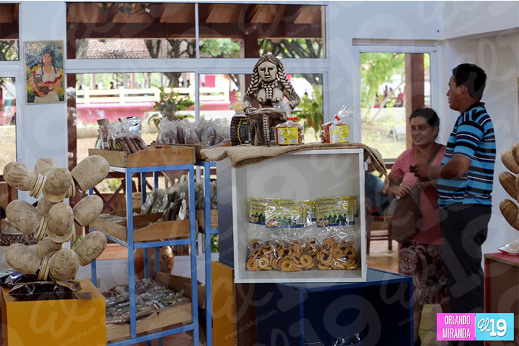 Familias continúan eligiendo los espacios de la Bolívar para disfrutar sus fines de semana