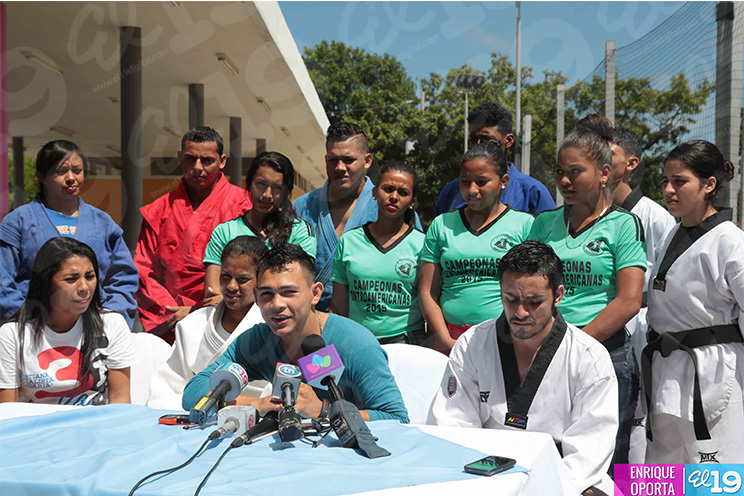 Deportistas nicaragüenses se suman a la Caminata Trabajo y Paz… Unida, Nicaragua Triunfa!