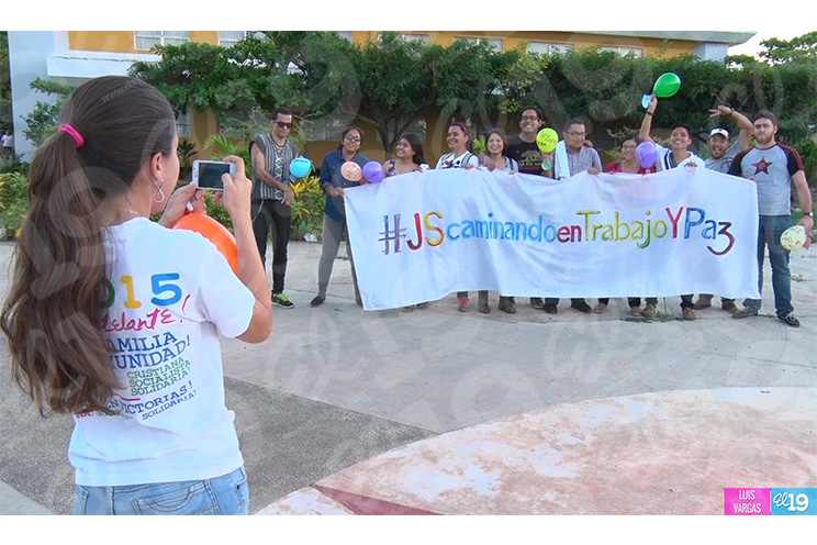 Universitarios se disponen a participar en Caminata Trabajo y Paz... Unida, Nicaragua Triunfa!