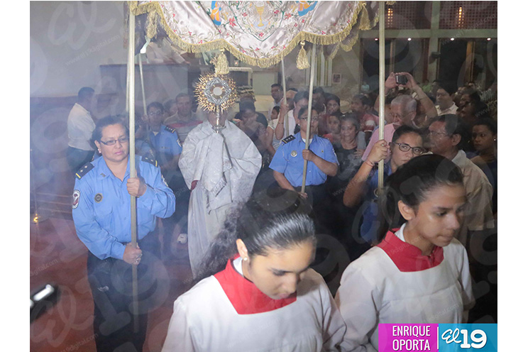 Iglesia Católica y Policía Nacional elevan sus plegarias para evitar accidentes de tránsito