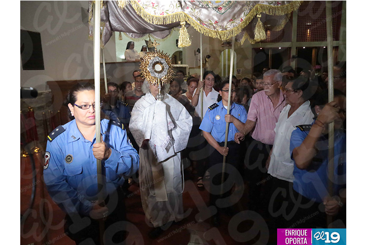 Iglesia Católica y Policía Nacional elevan sus plegarias para evitar accidentes de tránsito