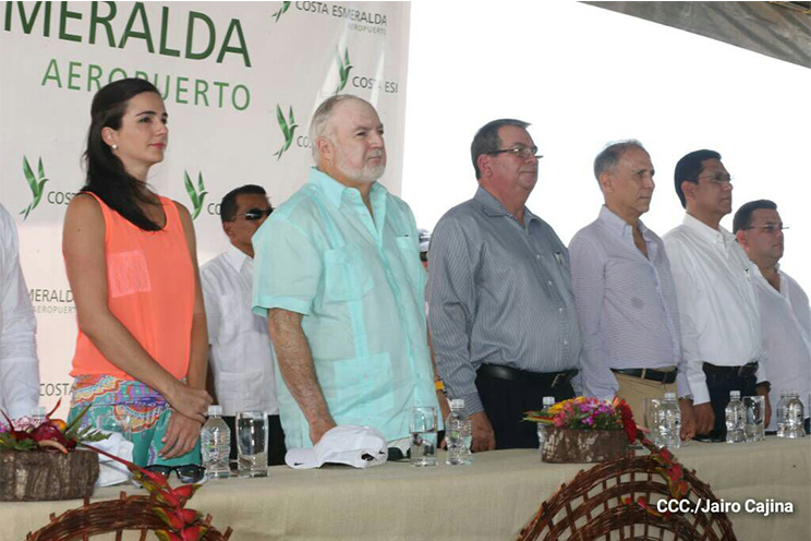 Inauguran Aeropuerto de Costa Esmeralda en Guacalito de la Isla