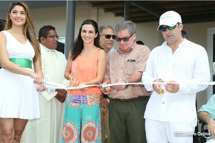 Inauguran Aeropuerto de Costa Esmeralda en Guacalito de la Isla