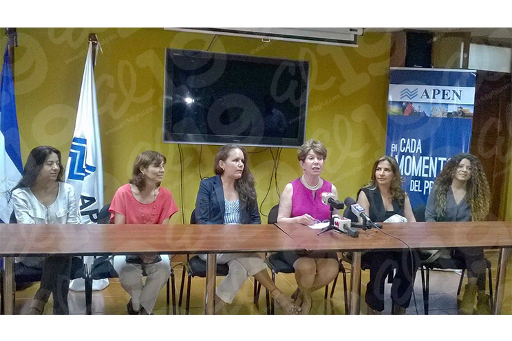 Mujeres nicaragüenses expondrán sus novedosos diseños de moda en Nueva York