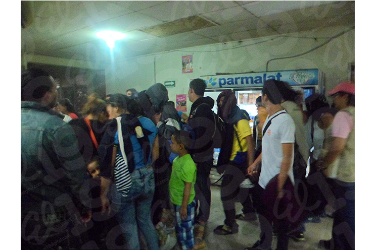 Autoridades reciben con solidaridad a nicaragüenses deportados