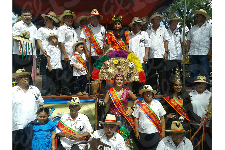 El Gran Torovenado del Pueblo recorre calles de Masaya