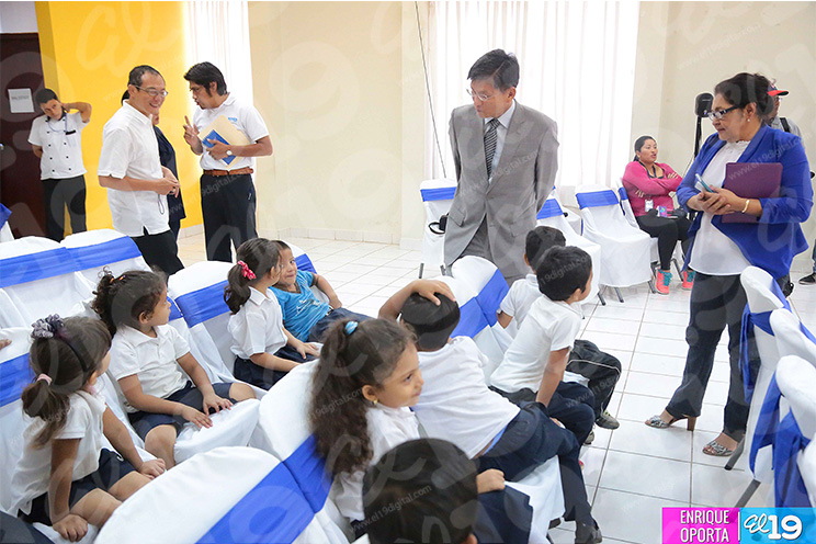 Taiwán entrega donativo para apoyar política de atención de primera infancia