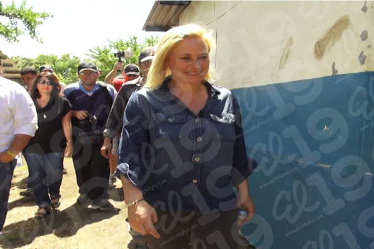 Patricia Arquette continúa su visita por Nicaragua
