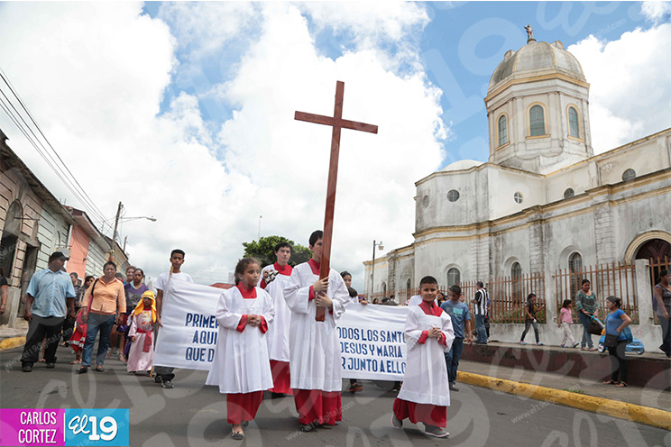 Diriamba celebra el Día de Todos los Santos junto al Cardenal Brenes
