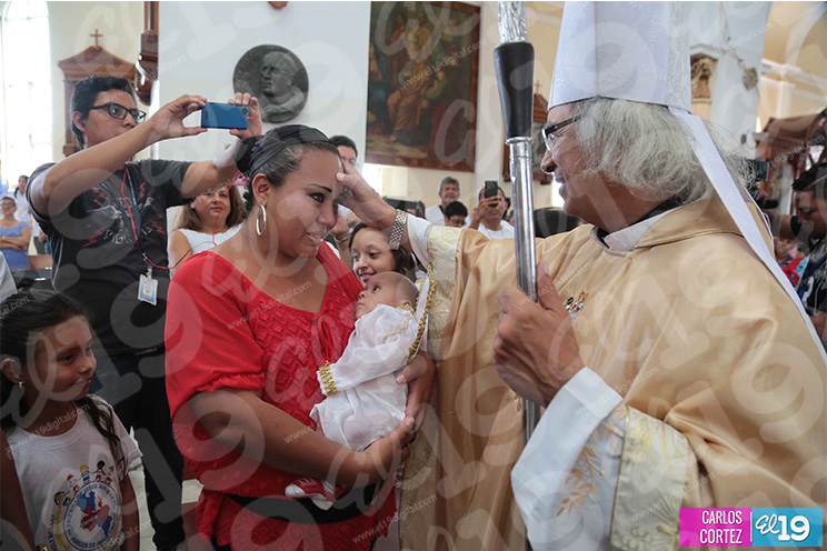 Diriamba celebra el Día de Todos los Santos junto al Cardenal Brenes