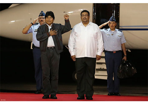 Evo Morales arriba a Nicaragua para participar en Cumbre Petrocaribe