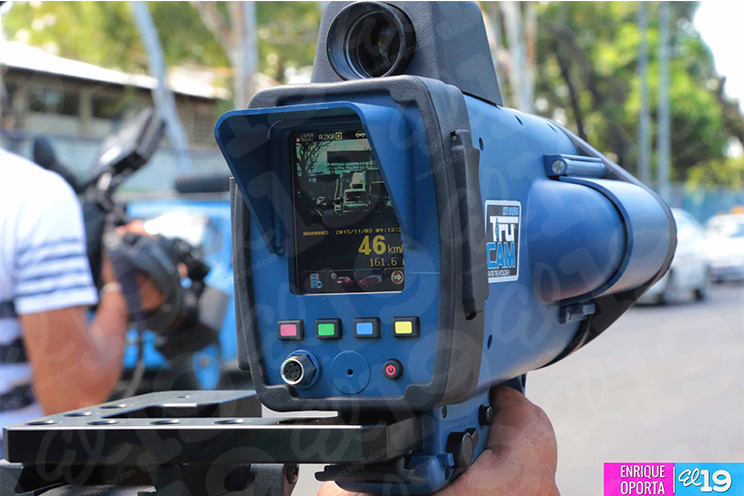 Policía de Tránsito desarrolla labor educativa e informativa sobre nuevos radares de velocidad