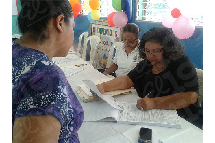 Inicia período de matrículas en colegios del país