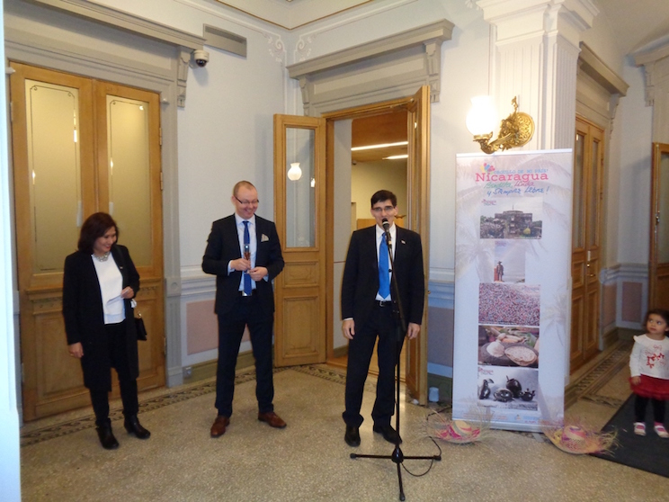 Gobierno de Nicaragua inaugura exhibición de arte pinolero en Jyväskylä