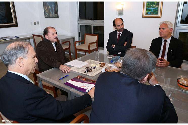 Presidente Daniel se reúne con empresarios de la Asociación de Zonas Francas de las Américas