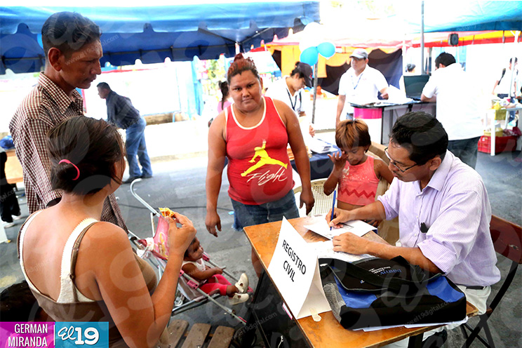 Ambiente de alegría en barrios capitalinos gracias a Ferias Solidarias