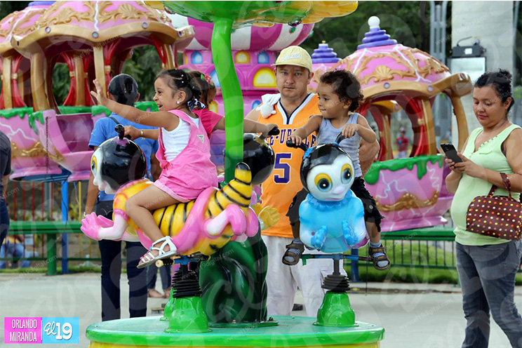 Familias de todo el país han disfrutado grandes atractivos del Parque Luis Alfonso Velásquez 