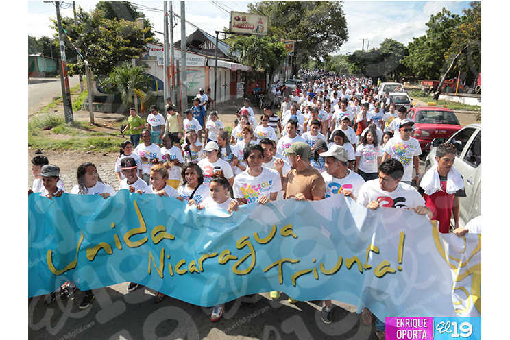 Juventud Sandinista realiza caminata en saludo a Carlos