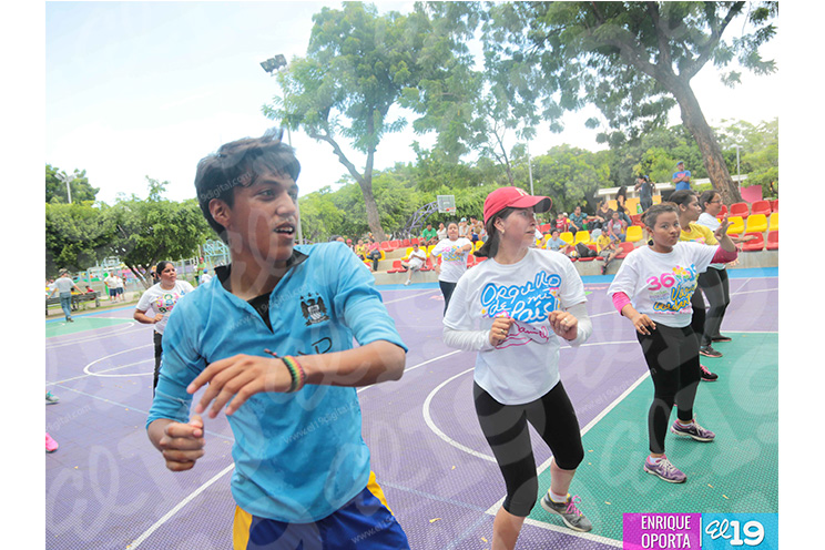 Arrancan mañanas deportivas en Parque Luis Alfonso Velázquez