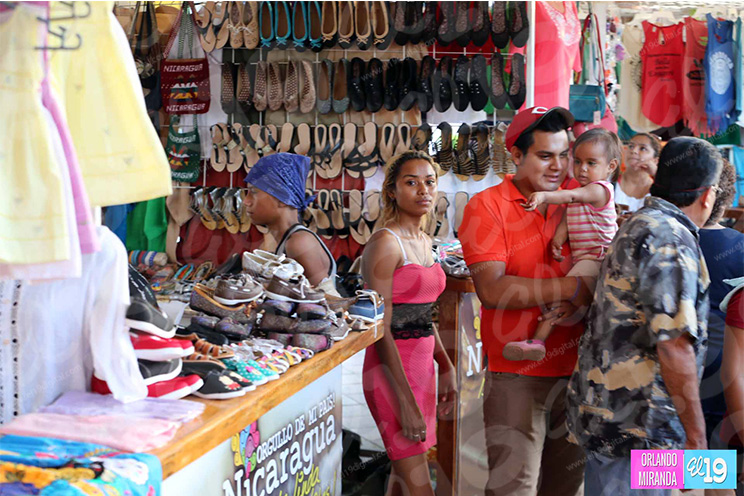 Tiangues de la Avenida de Bolívar a Chávez representan una gran oportunidad para las familias