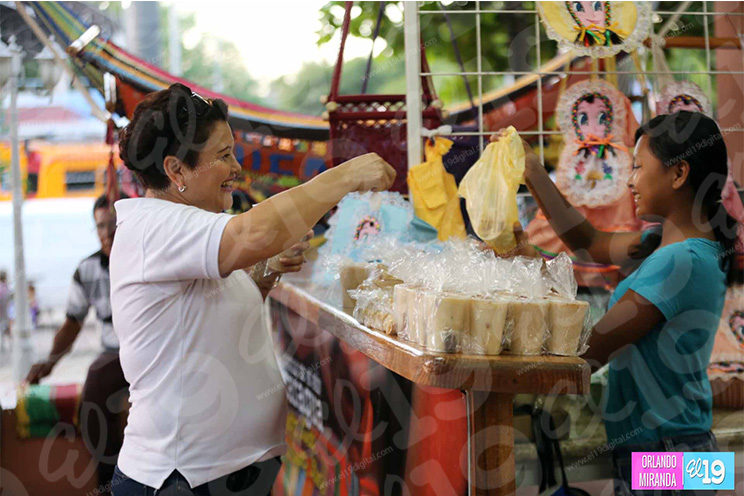 Tiangues de la Avenida de Bolívar a Chávez representan una gran oportunidad para las familias