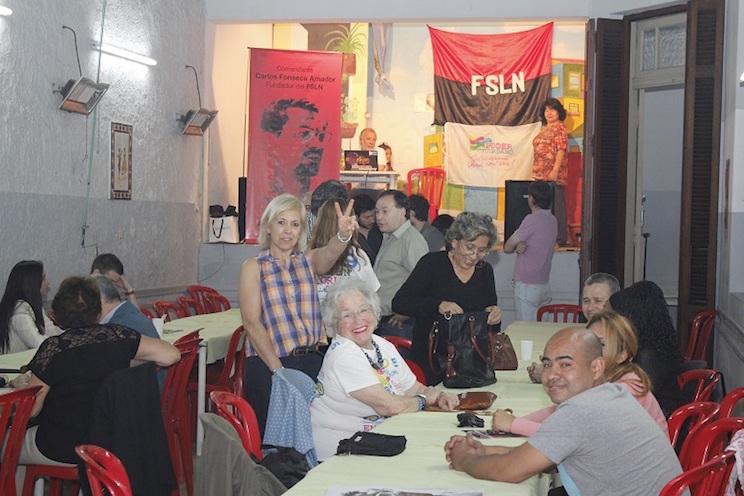 Embajada de Nicaragua en Argentina conmemora al Comandante Carlos Fonseca