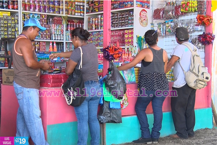 Capacitan a estructuras territoriales en uso y manejo de la pólvora