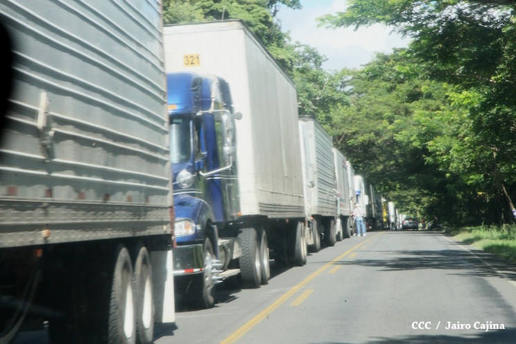 Capricho tico mantiene afectaciones al comercio y transporte en frontera sur de Nicaragua