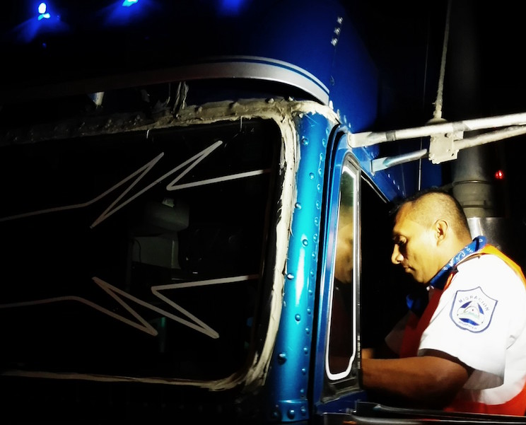 Transporte comercial regional demanda a Costa Rica resolver situación en Peñas Blancas