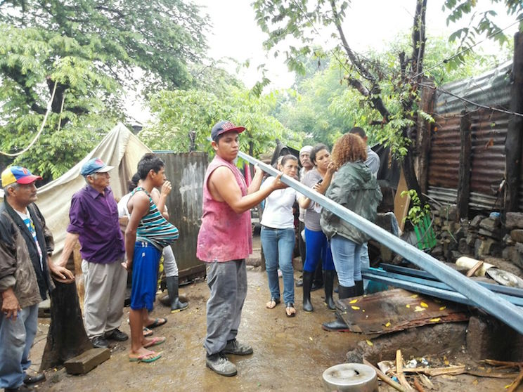 Alcaldía de Managua brinda acompañamiento solidario a familias afectadas por lluvias