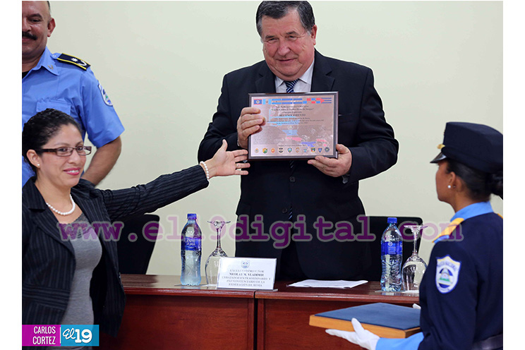 Clausuran curso de capacitación de control de tráfico de drogas