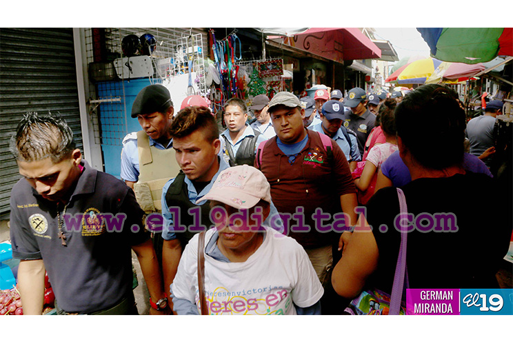 Policía Nacional fortalece Plan Aguinaldo en el Mercado Oriental