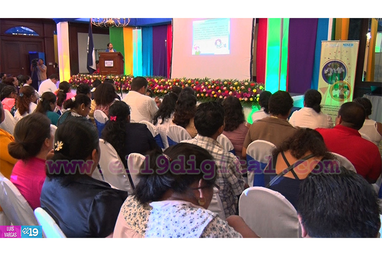 Inicia Congreso Nacional de los Gabinetes de Educación Especial