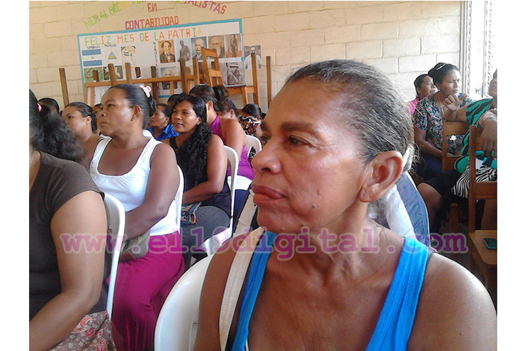 Gobierno capacita a mujeres “pikineras” trabajadoras del mar