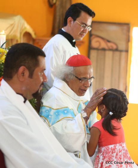Celebran con júbilo y devoción a María Auxiliadora en Los Altos, Nindirí