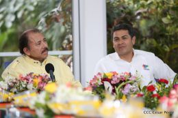 Daniel y Rosario reciben al presidente de Honduras, Juan Orlando Hernández