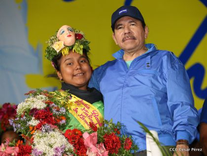 Presidente Daniel y Compañera Rosario en 37 Aniversario del Repliegue a Masaya