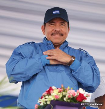 Presidente Daniel y Compañera Rosario en 37 Aniversario del Repliegue a Masaya