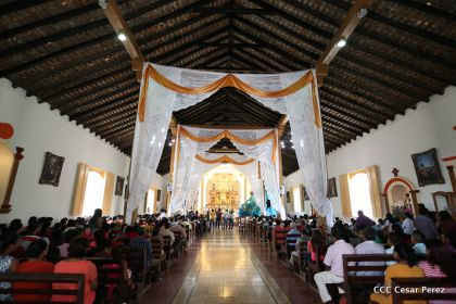 Cardenal Brenes oficia Misa en honor a Santa Ana