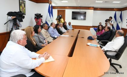 Daniel y Rosario, fórmula presidencial del Frente Sandinista y la Alianza Unida, Nicaragua Triunfa